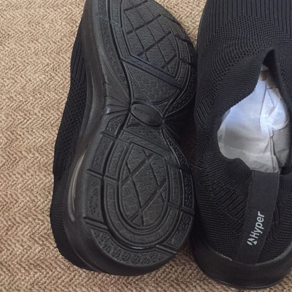 Hyper - Picture 4 of 7